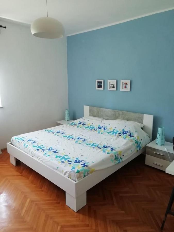 Mystra Apartment Pula Ngoại thất bức ảnh